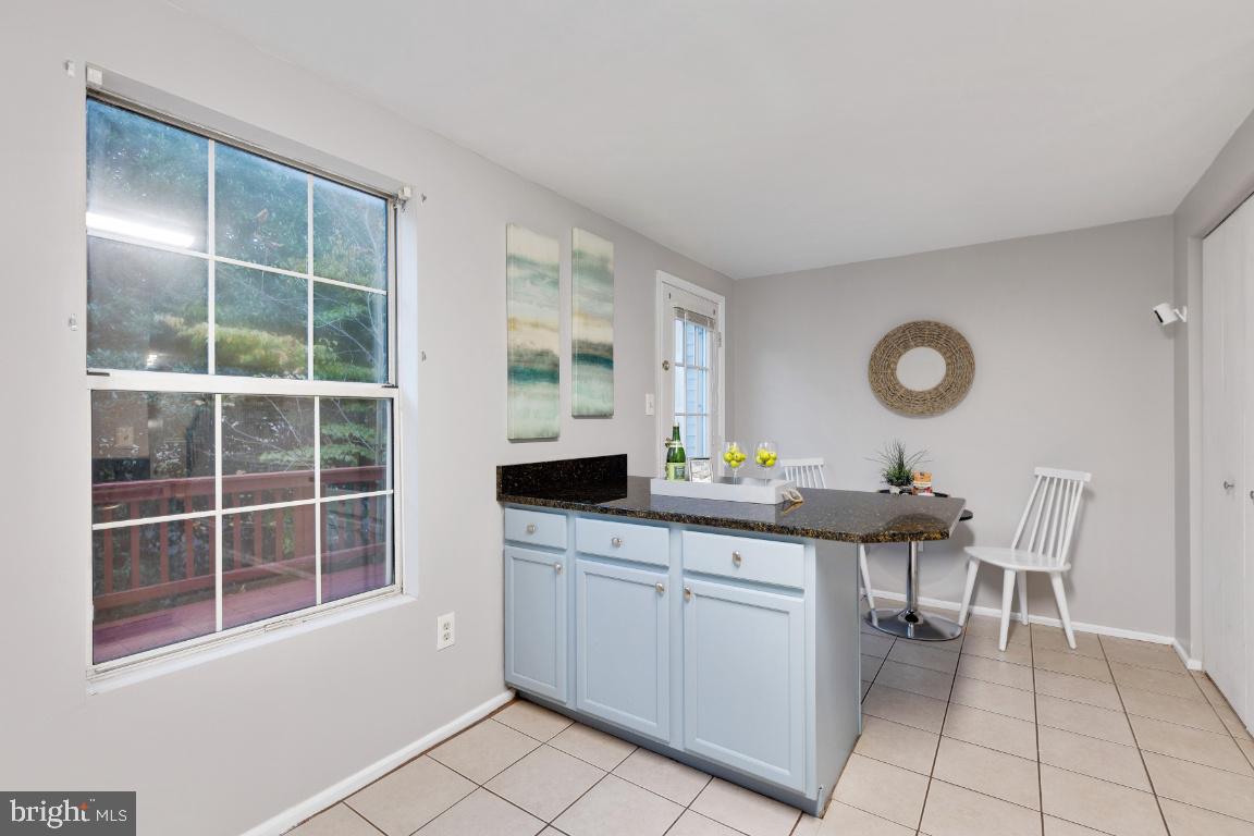 GUNNERS LAKE VILLAGE - Residential