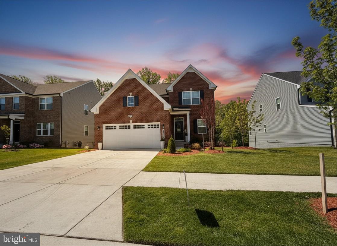 SOUTH LAKE - Residential