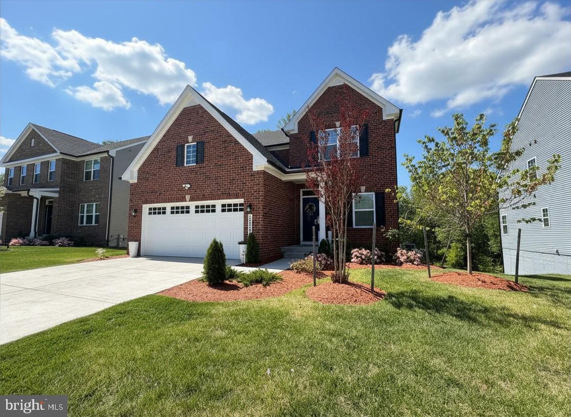 SOUTH LAKE - Residential