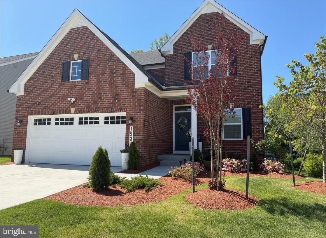 SOUTH LAKE - Residential