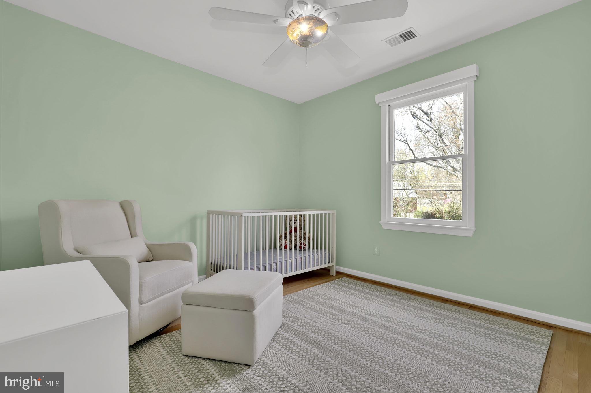 WOODSIDE - Residential