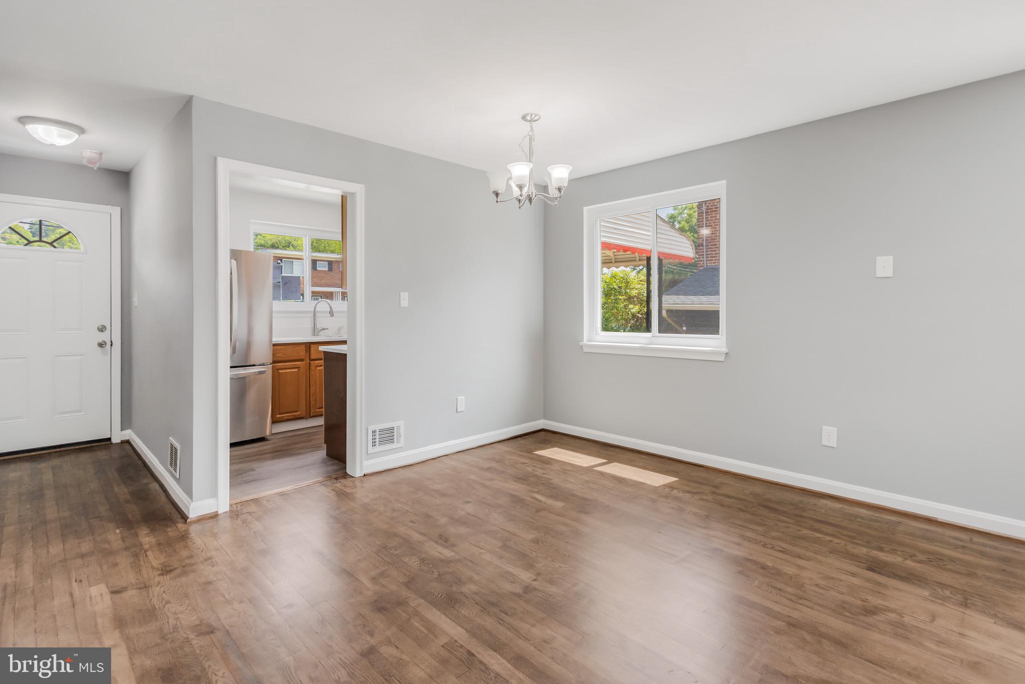 GLASSMANOR - Residential