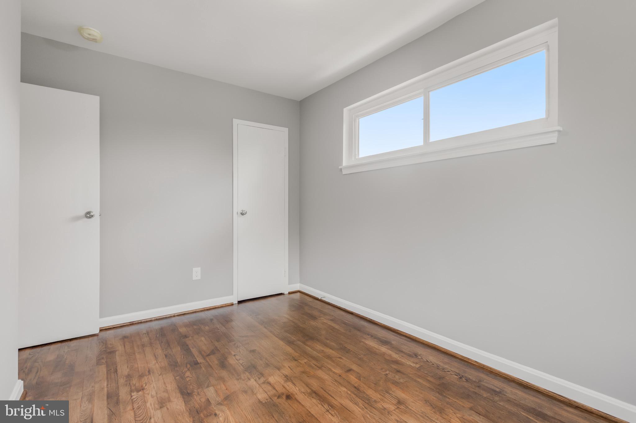 GLASSMANOR - Residential