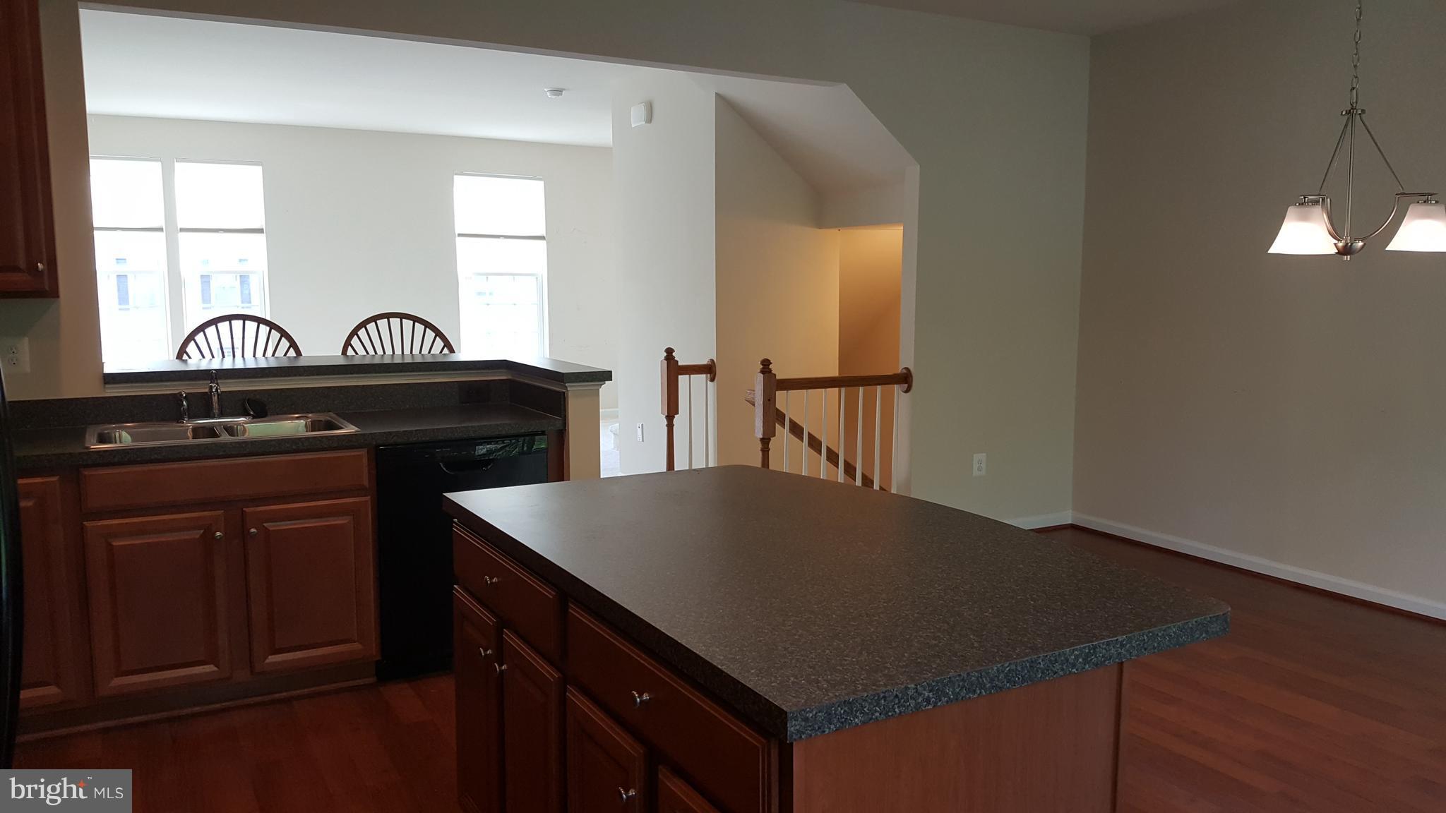 BROOKFIELD - Residential