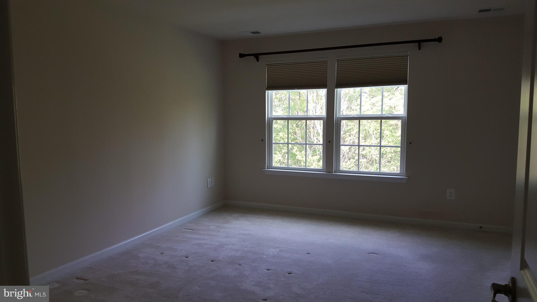 BROOKFIELD - Residential