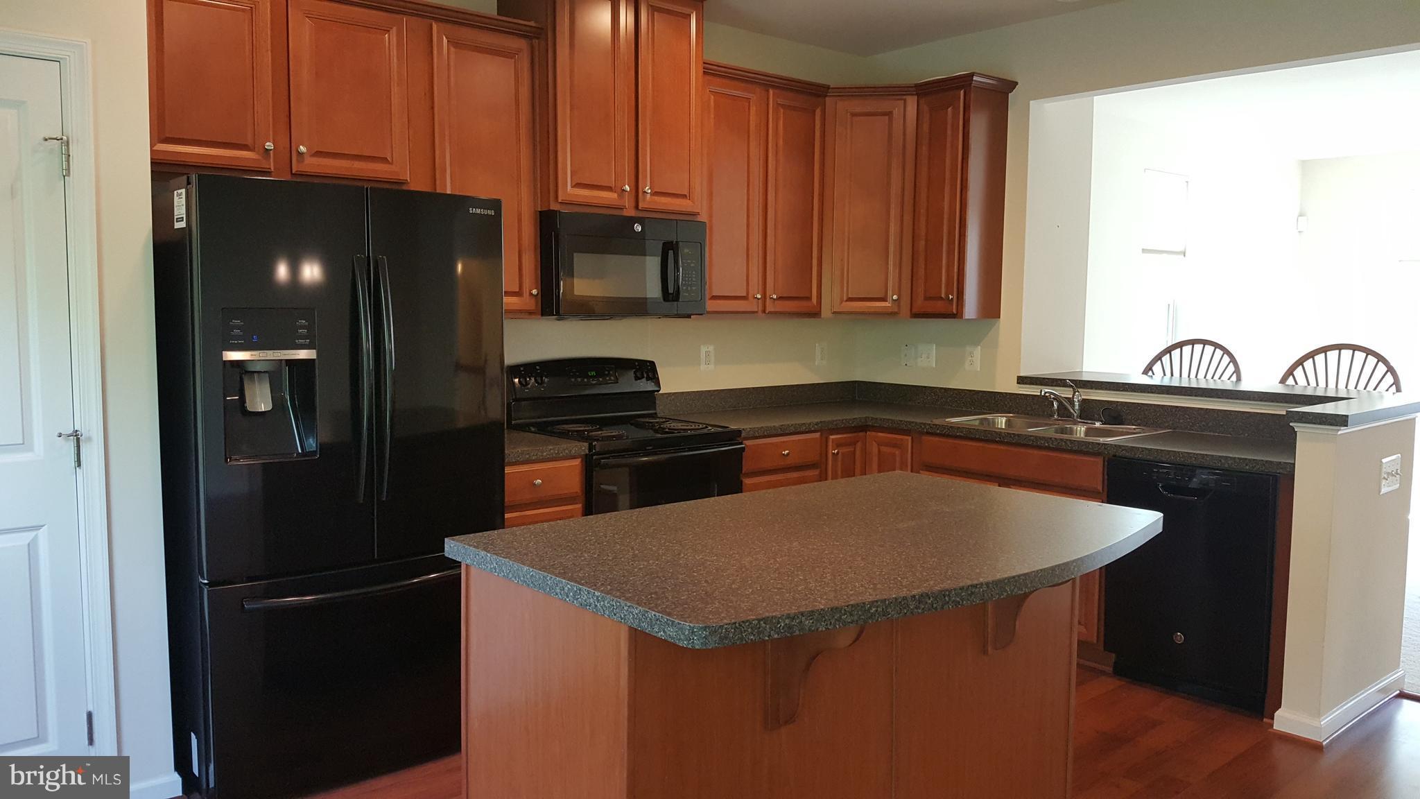 BROOKFIELD - Residential