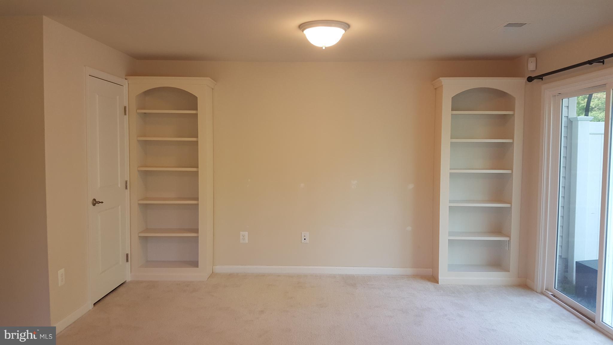 BROOKFIELD - Residential