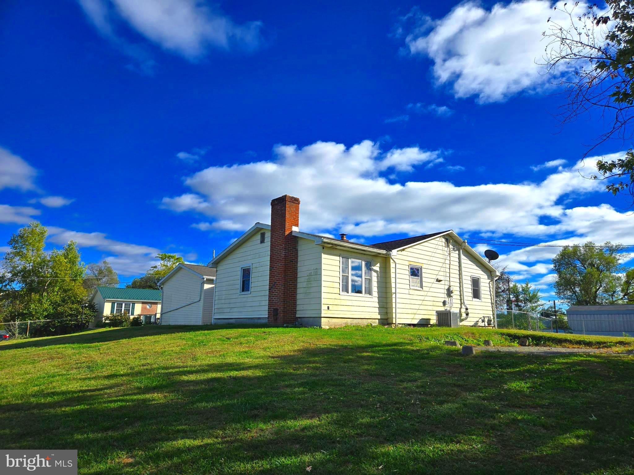 ARDEN HEIGHTS - Residential