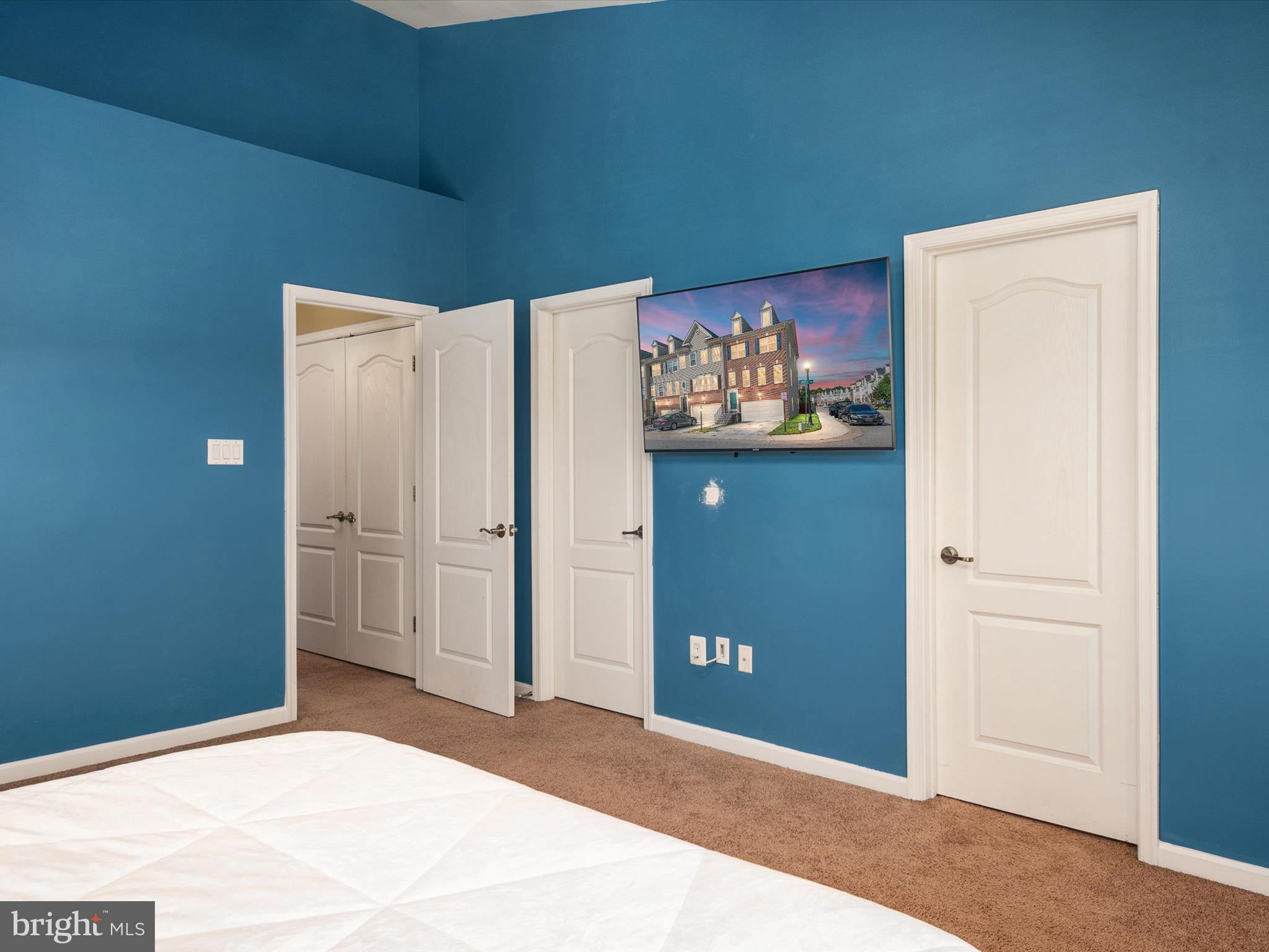 TANYARD SPRINGS - Residential