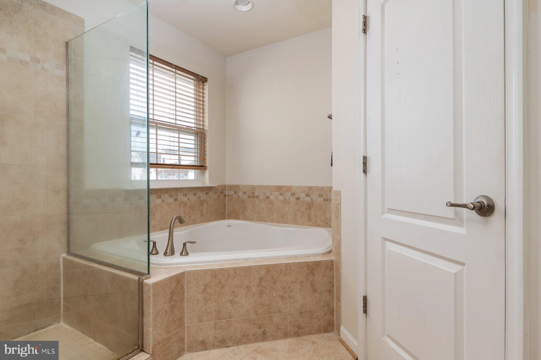 TANYARD SPRINGS - Residential