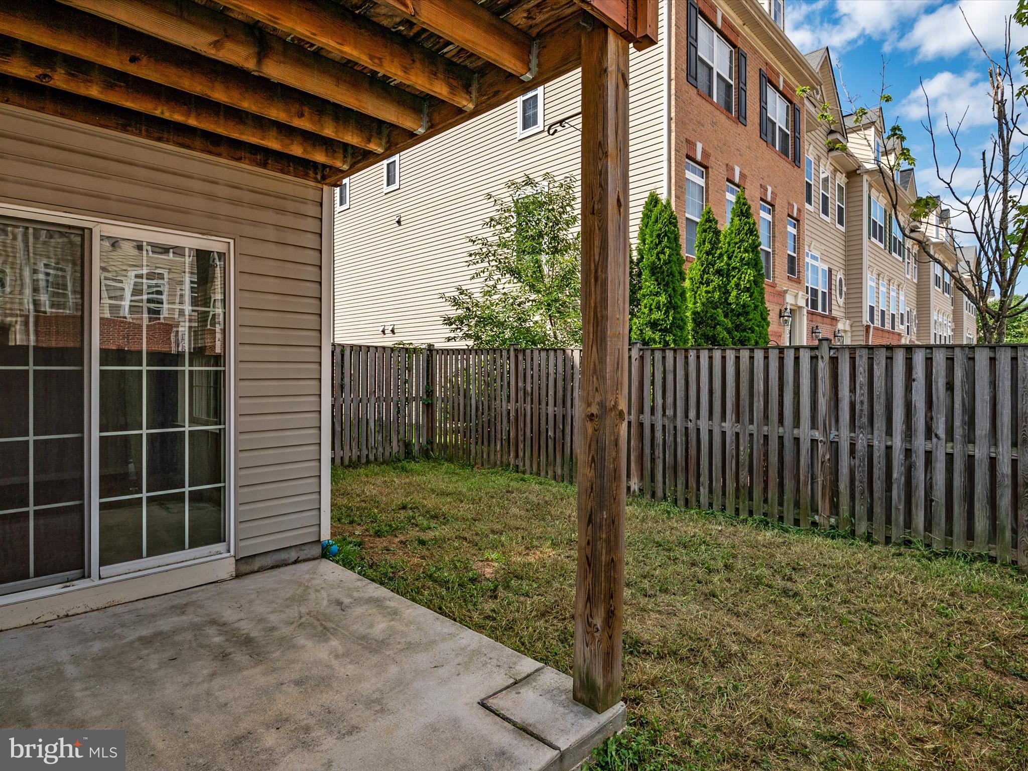 TANYARD SPRINGS - Residential