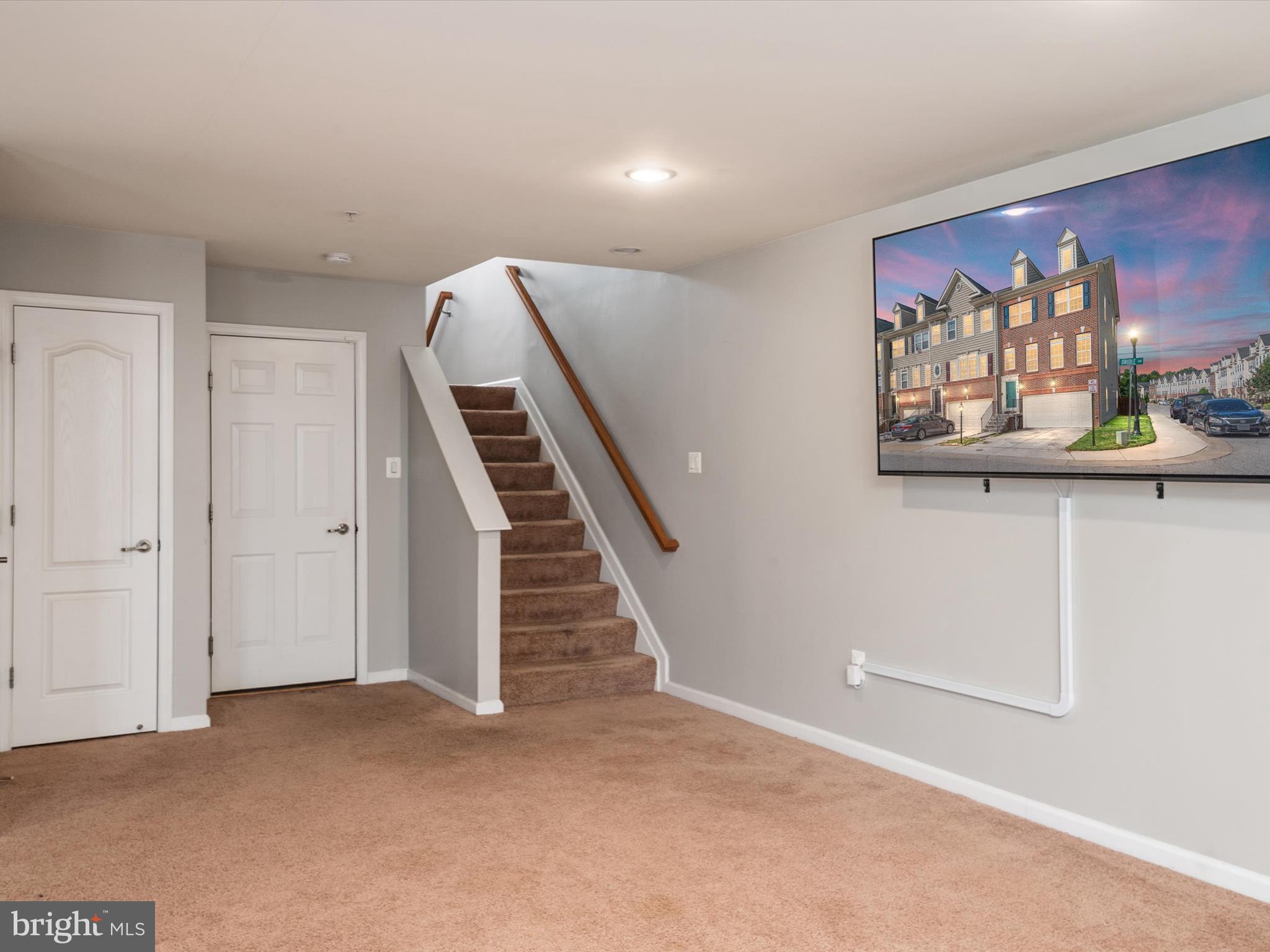 TANYARD SPRINGS - Residential