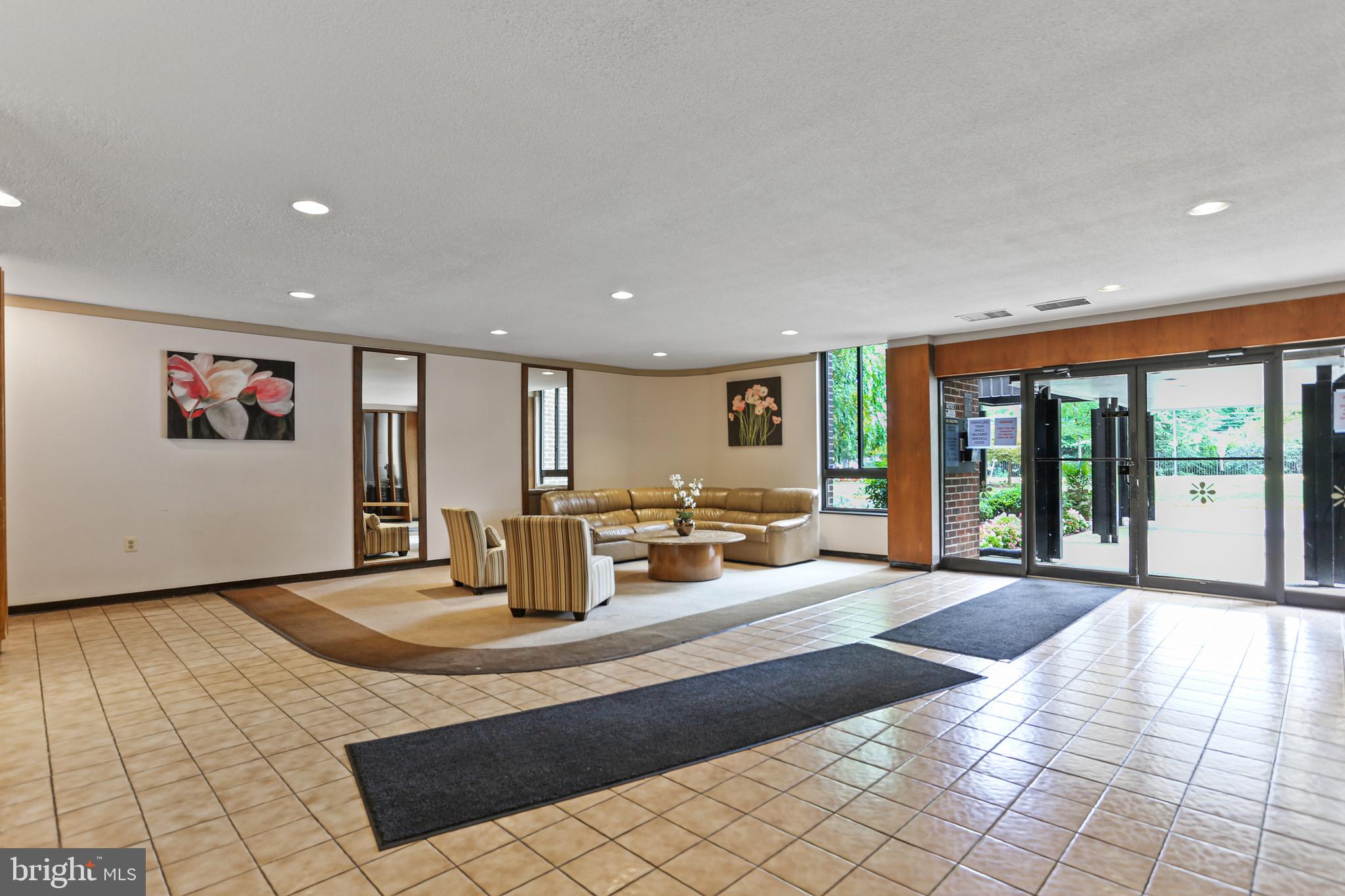 AMERICANA FINMARK - Residential