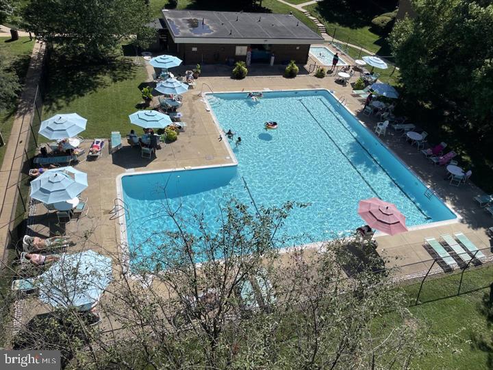 AMERICANA FINMARK - Residential