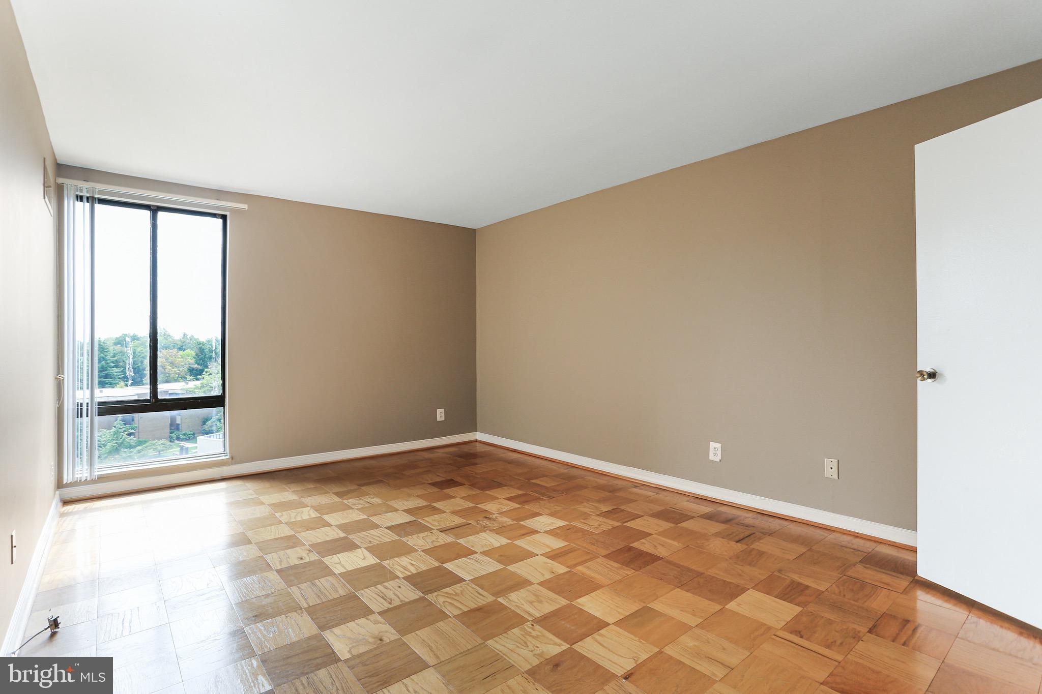 AMERICANA FINMARK - Residential