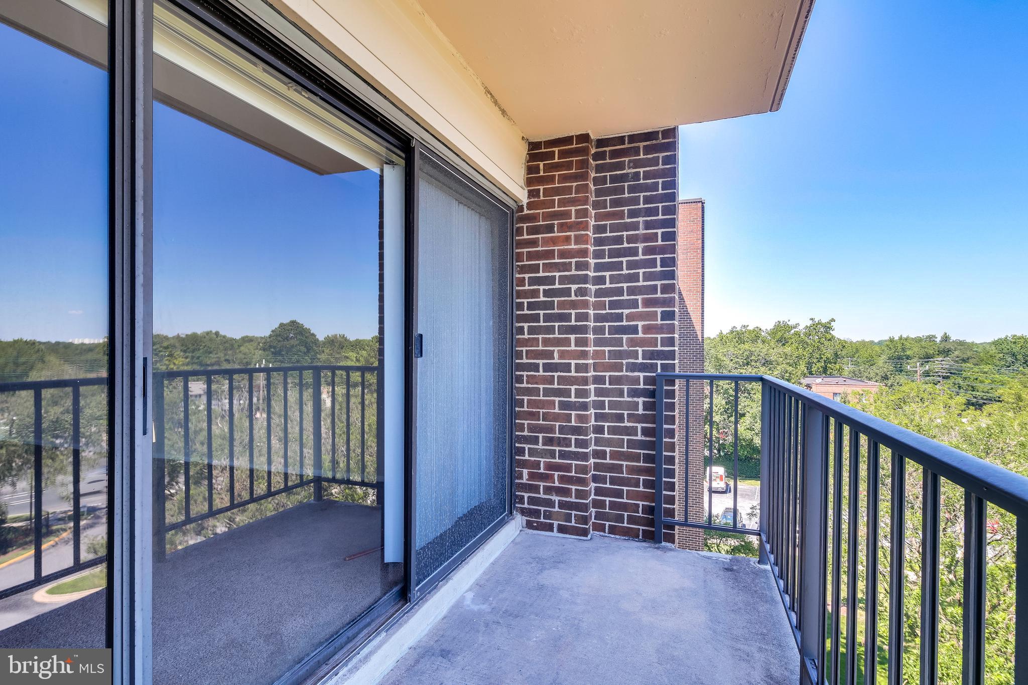 AMERICANA FINMARK - Residential