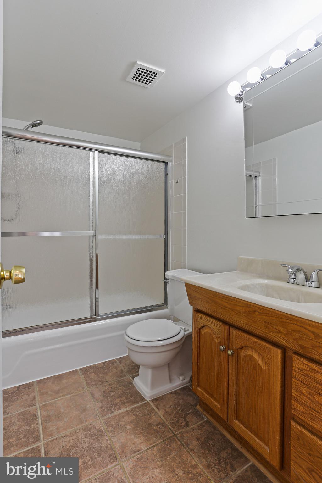 AMERICANA FINMARK - Residential