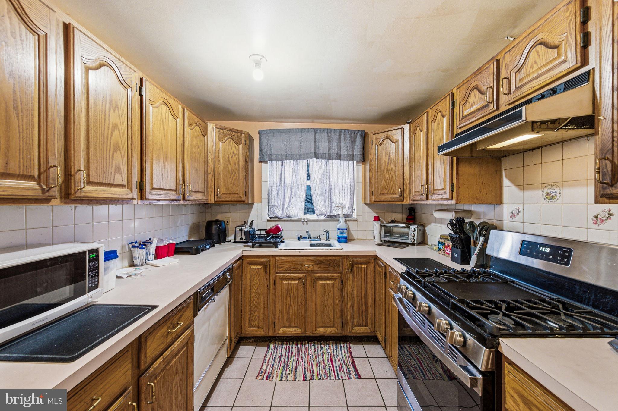 NORTHWOOD - Residential