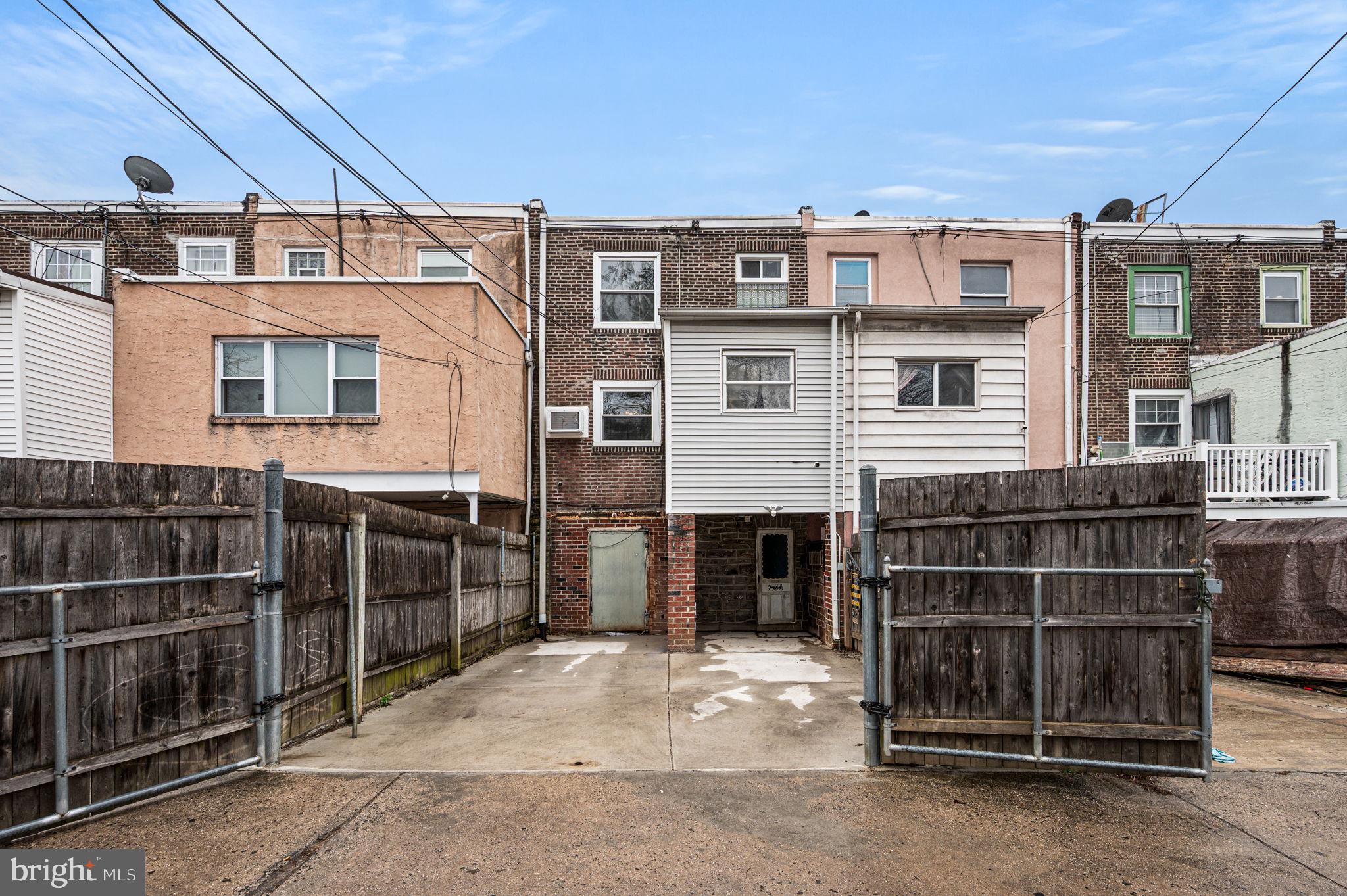 NORTHWOOD - Residential