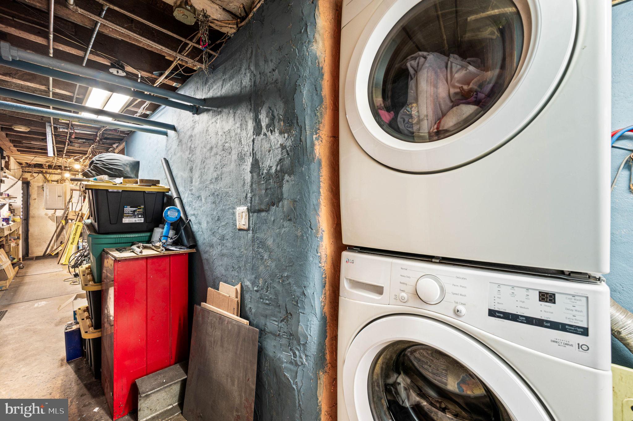 NORTHWOOD - Residential