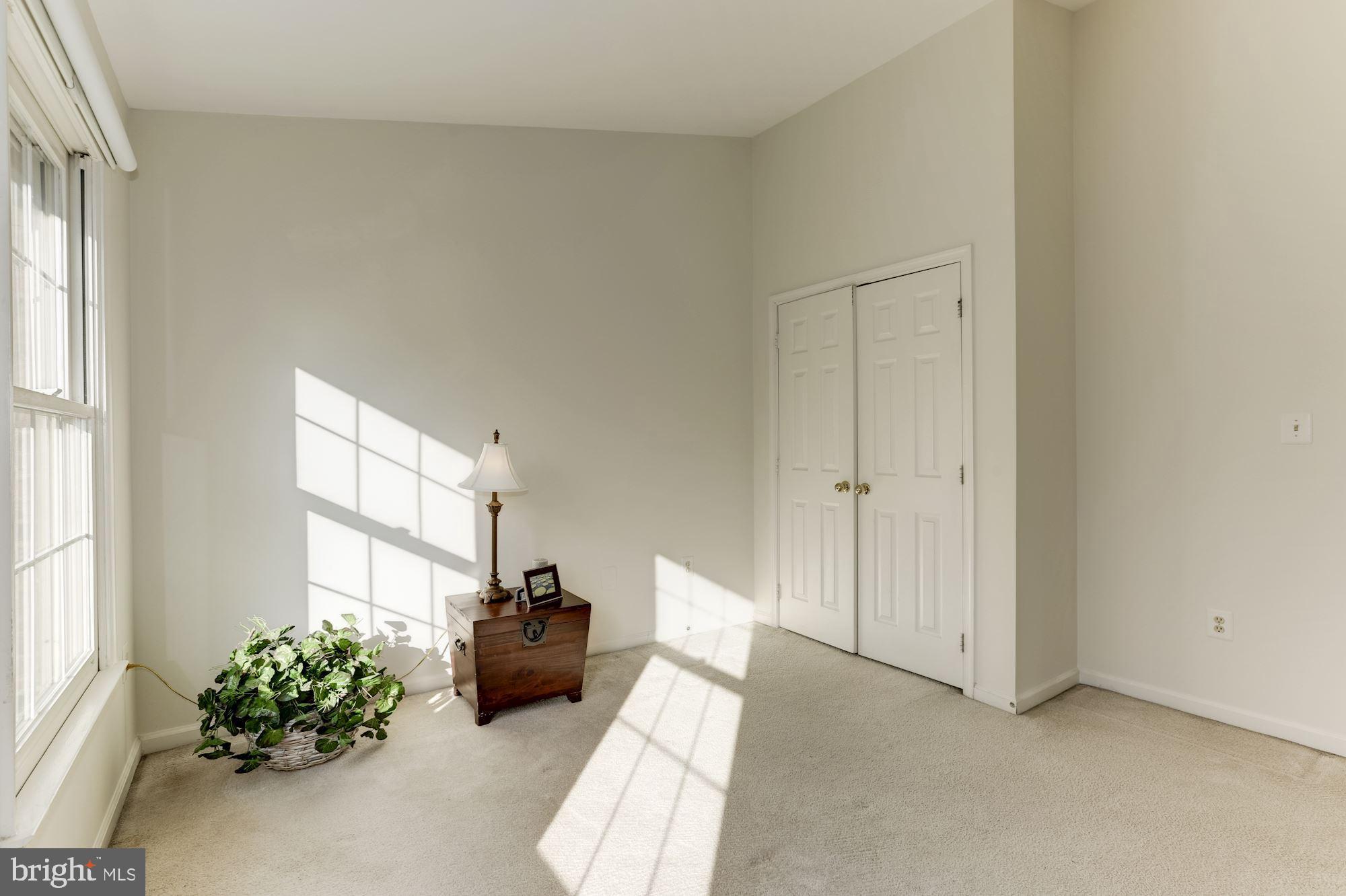 FALLSTONE - Residential Lease