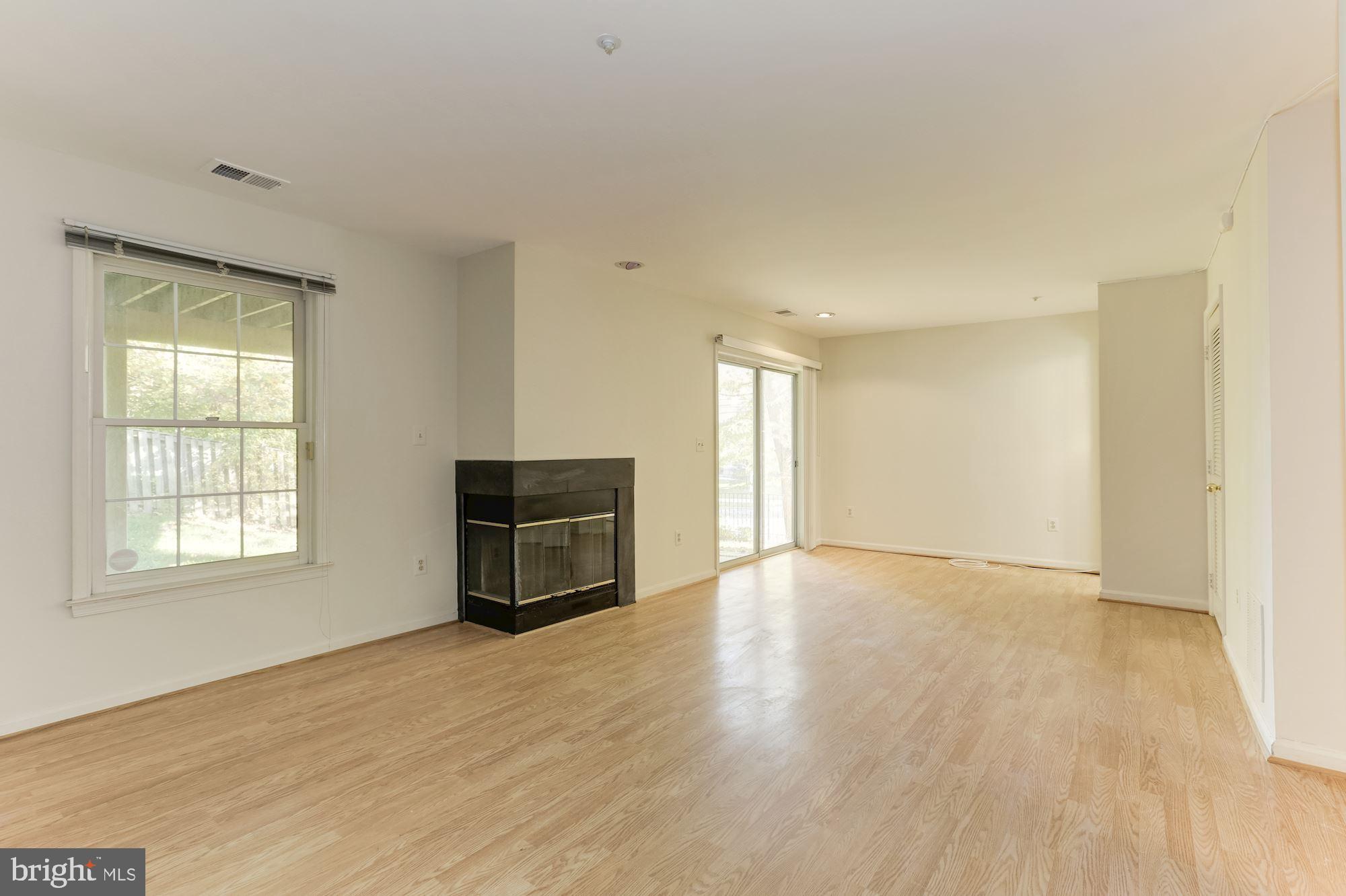 FALLSTONE - Residential Lease