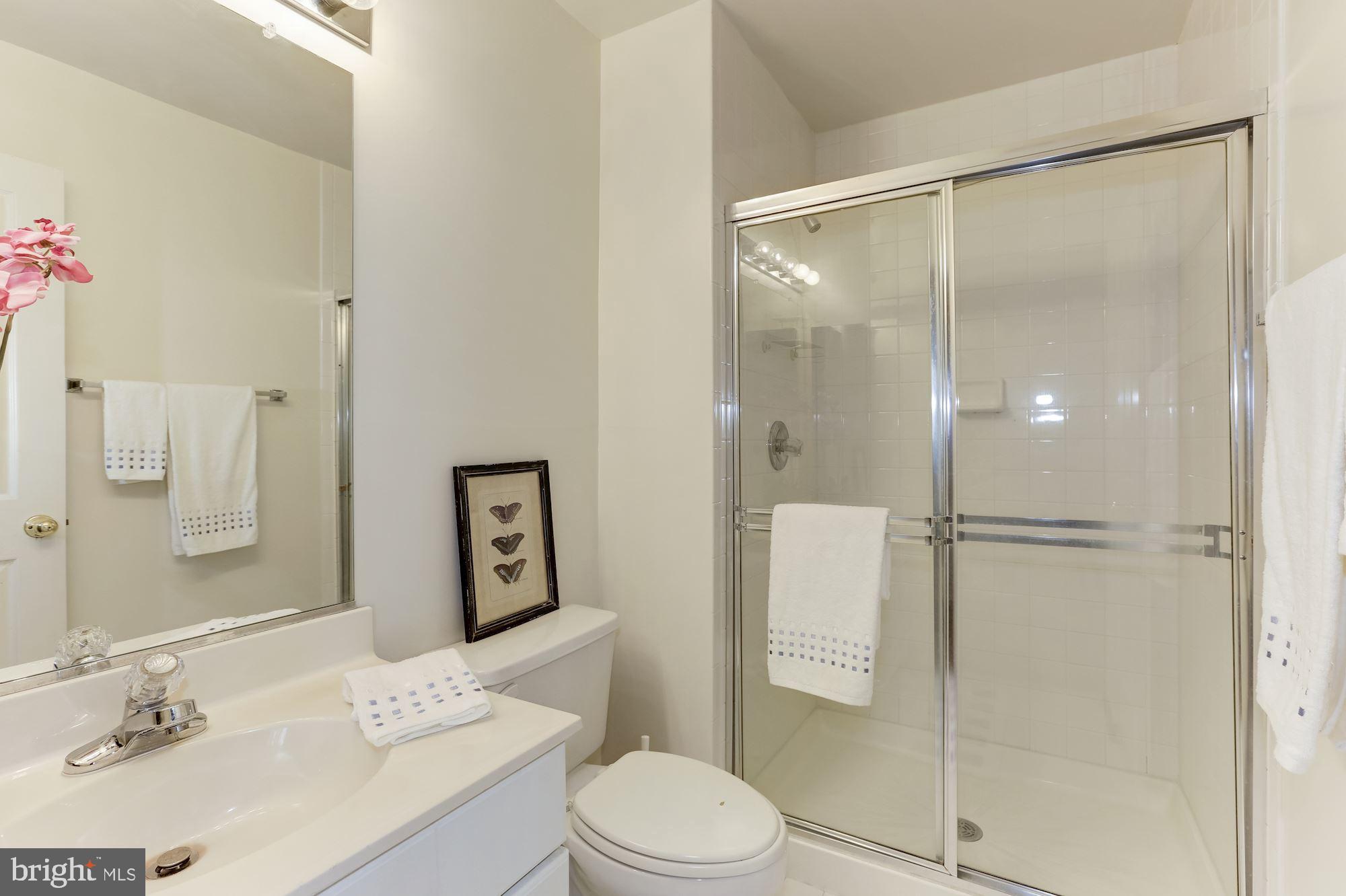 FALLSTONE - Residential Lease