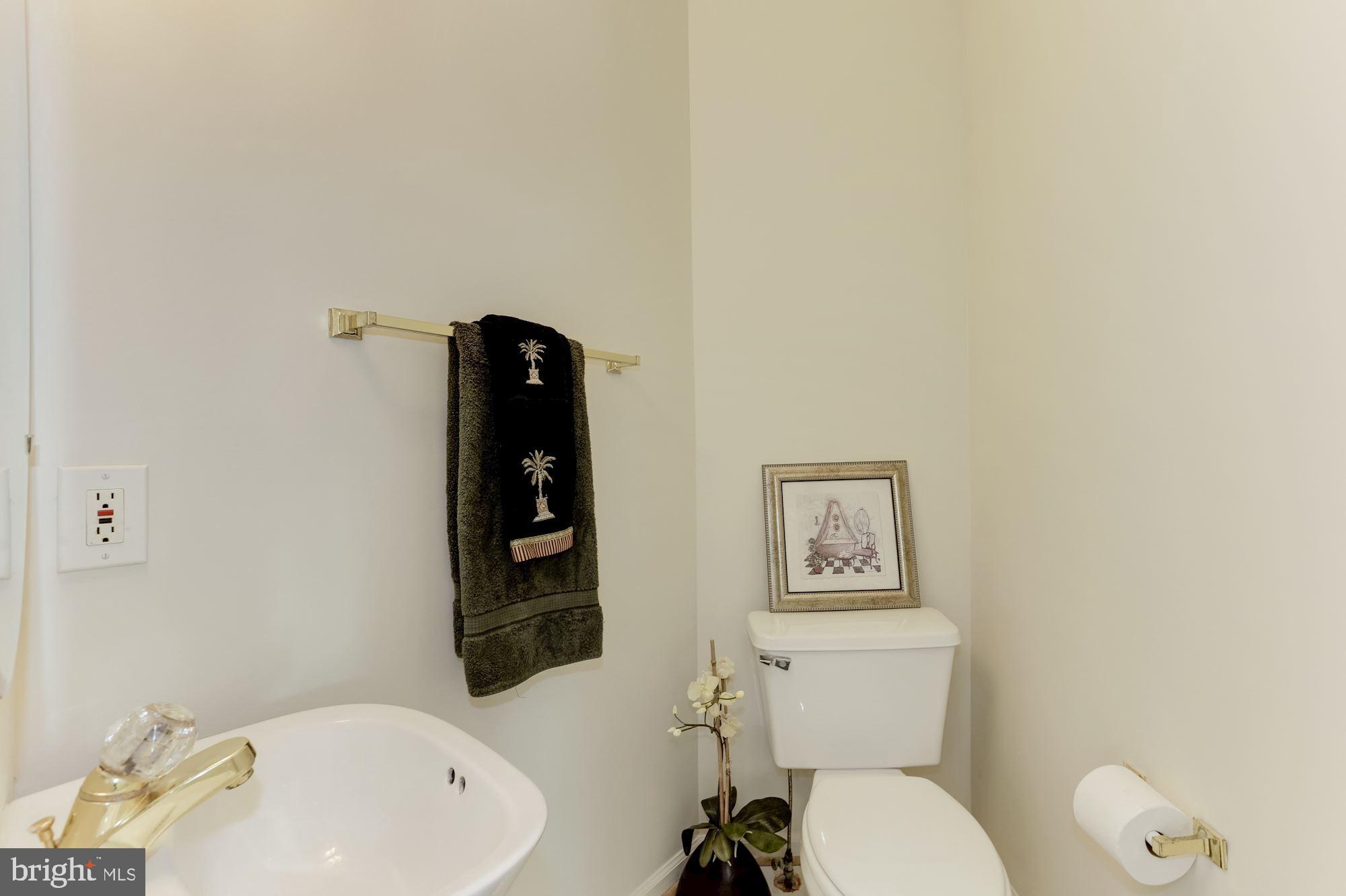 FALLSTONE - Residential Lease