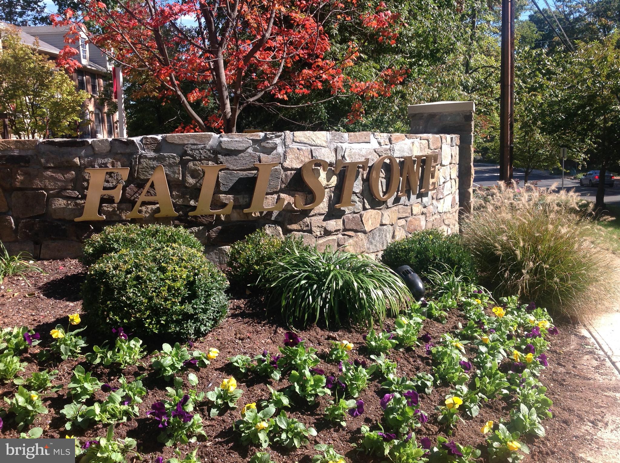 FALLSTONE - Residential Lease