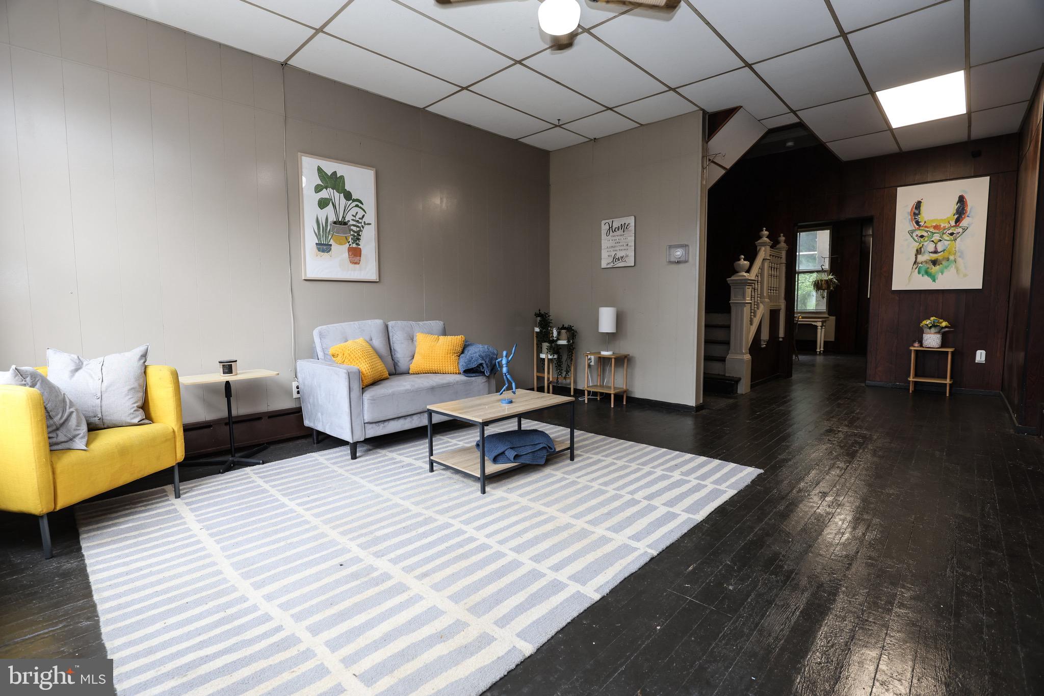 709 W NORWEGIAN STREET