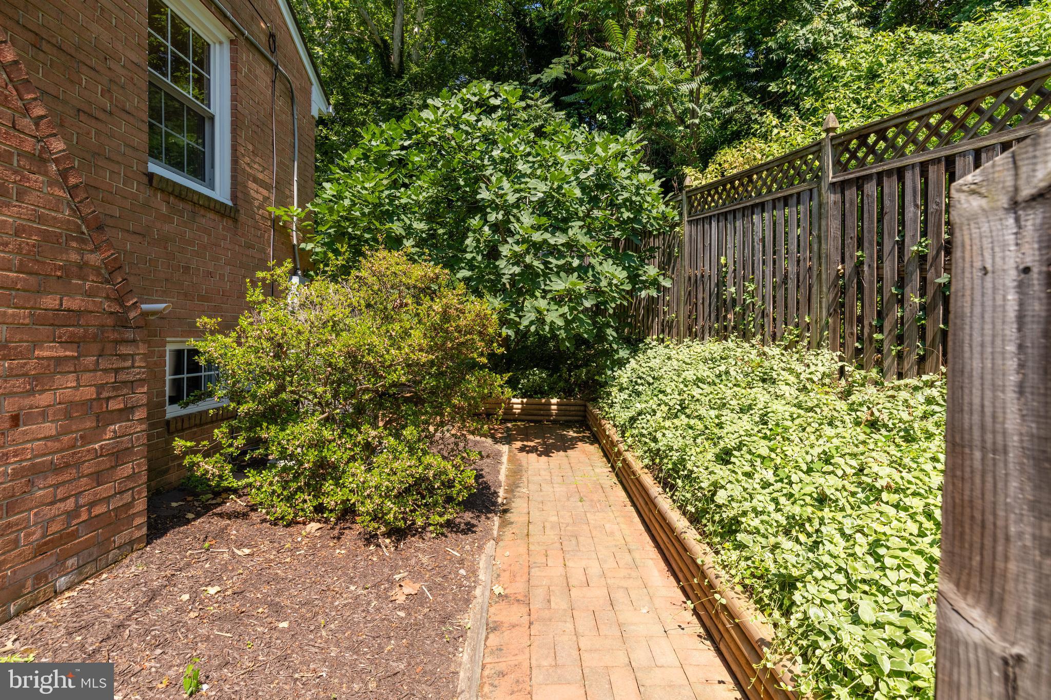 ORCHARD VALLEY - Residential