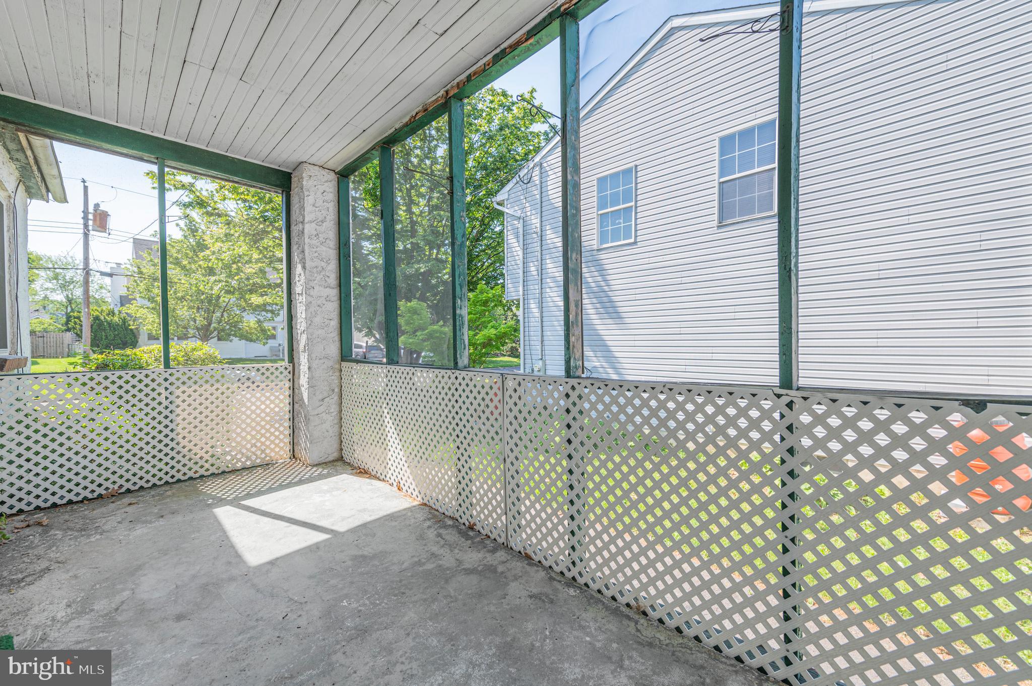 ARDSLEY - Residential