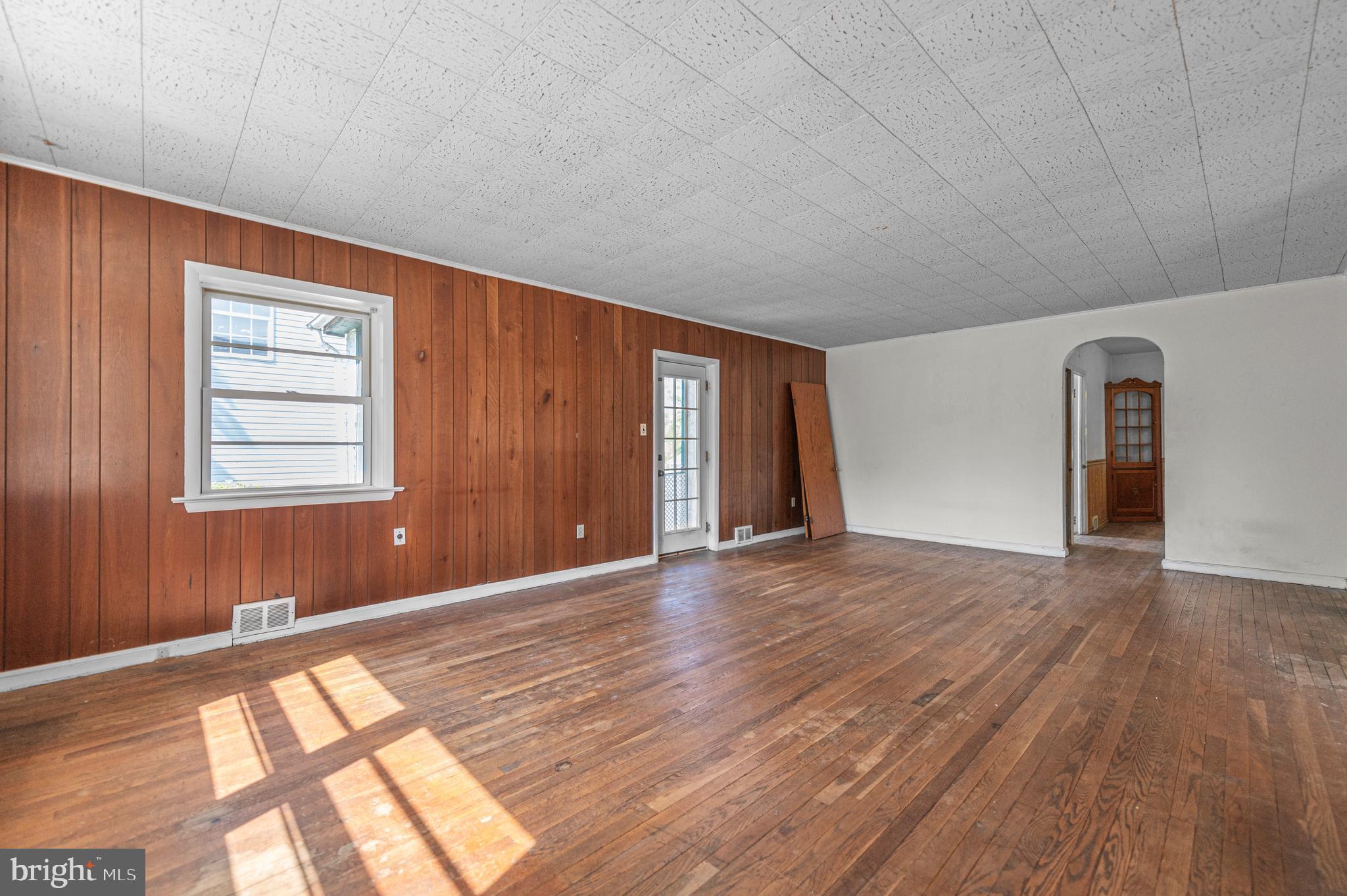 ARDSLEY - Residential