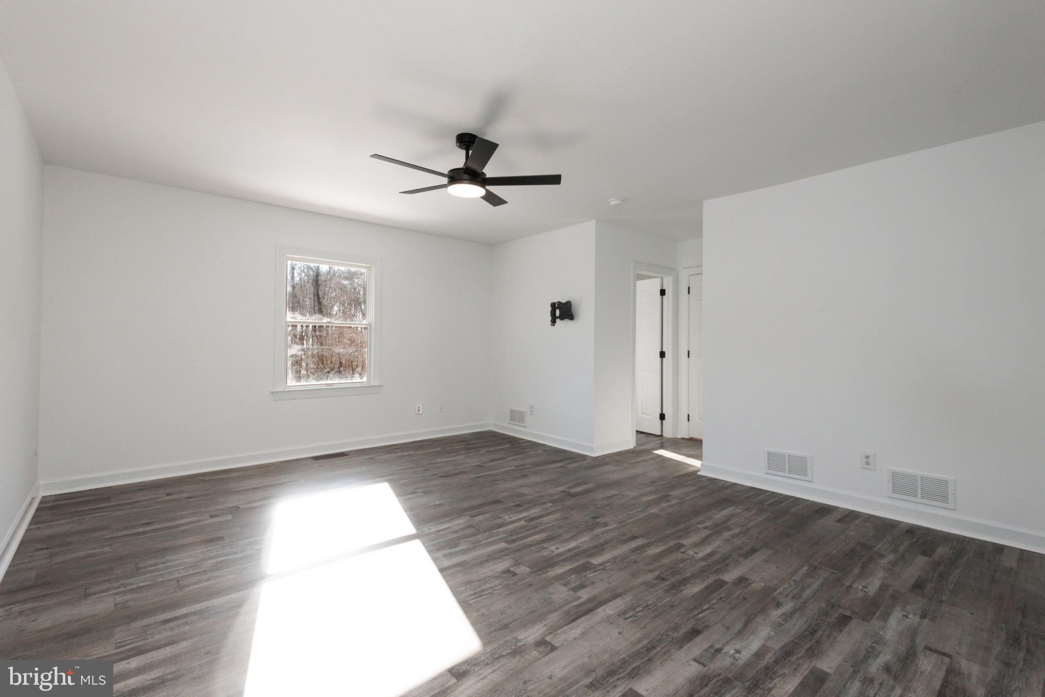 MATTHEWSTOWN RUN - Residential