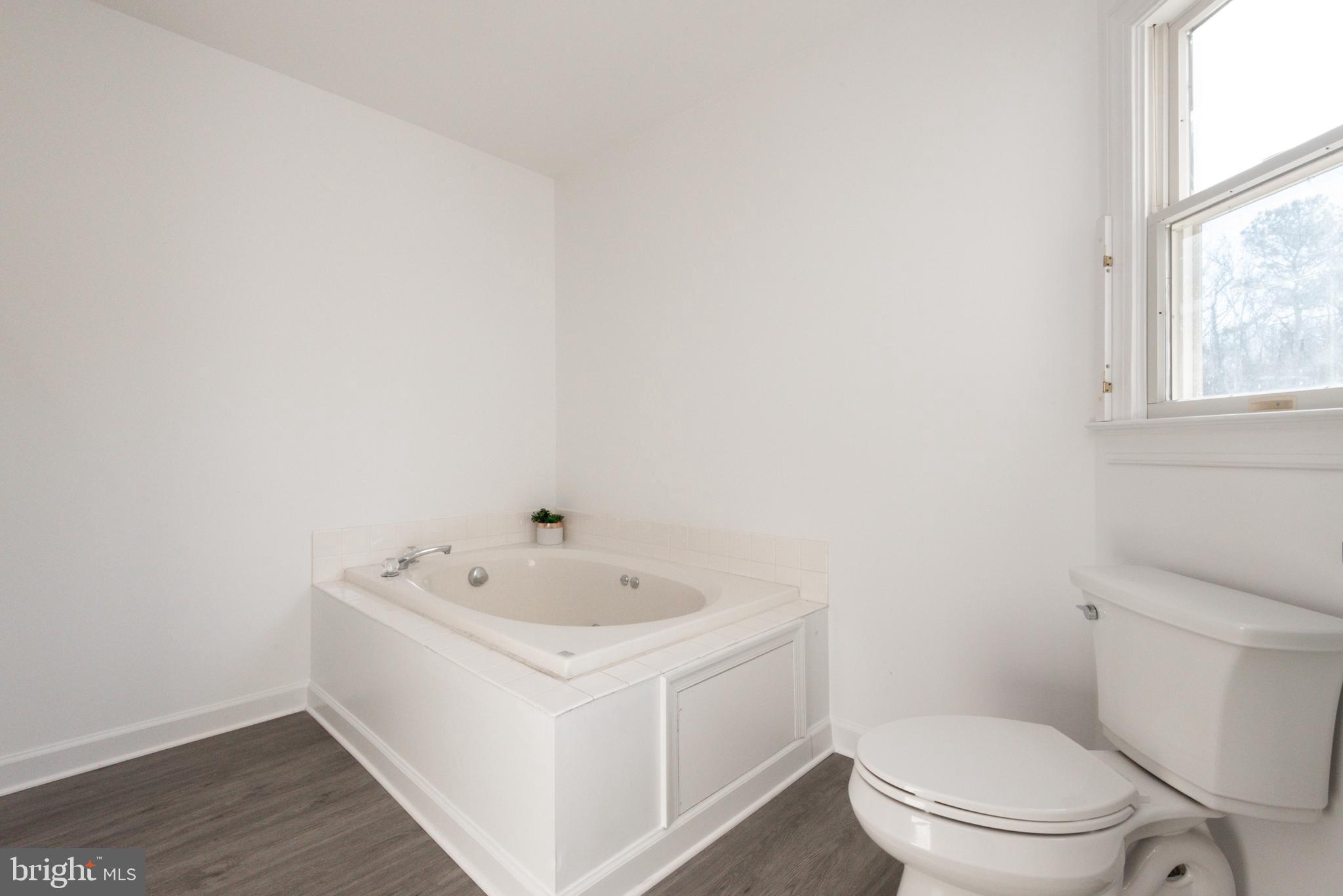 MATTHEWSTOWN RUN - Residential