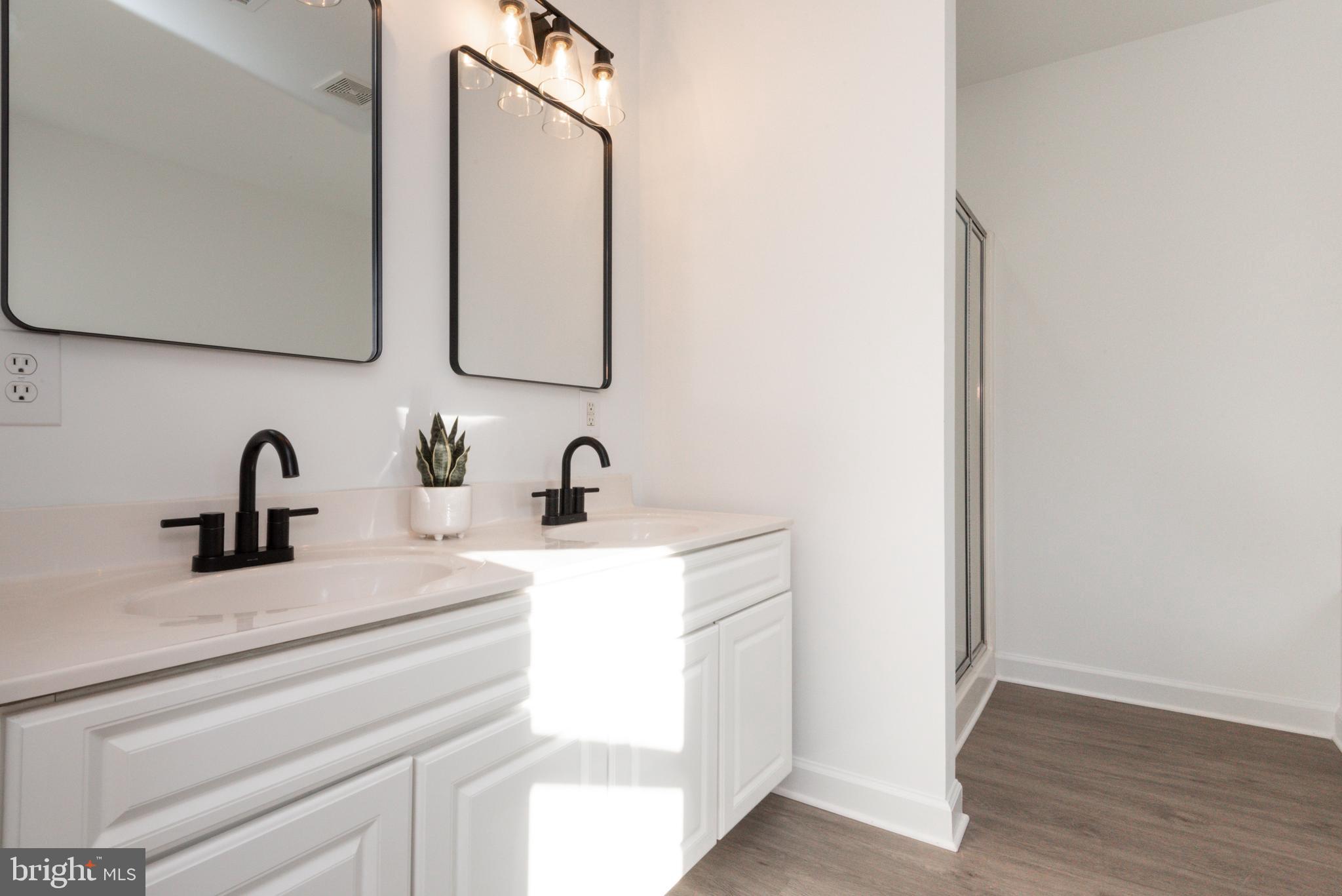 MATTHEWSTOWN RUN - Residential