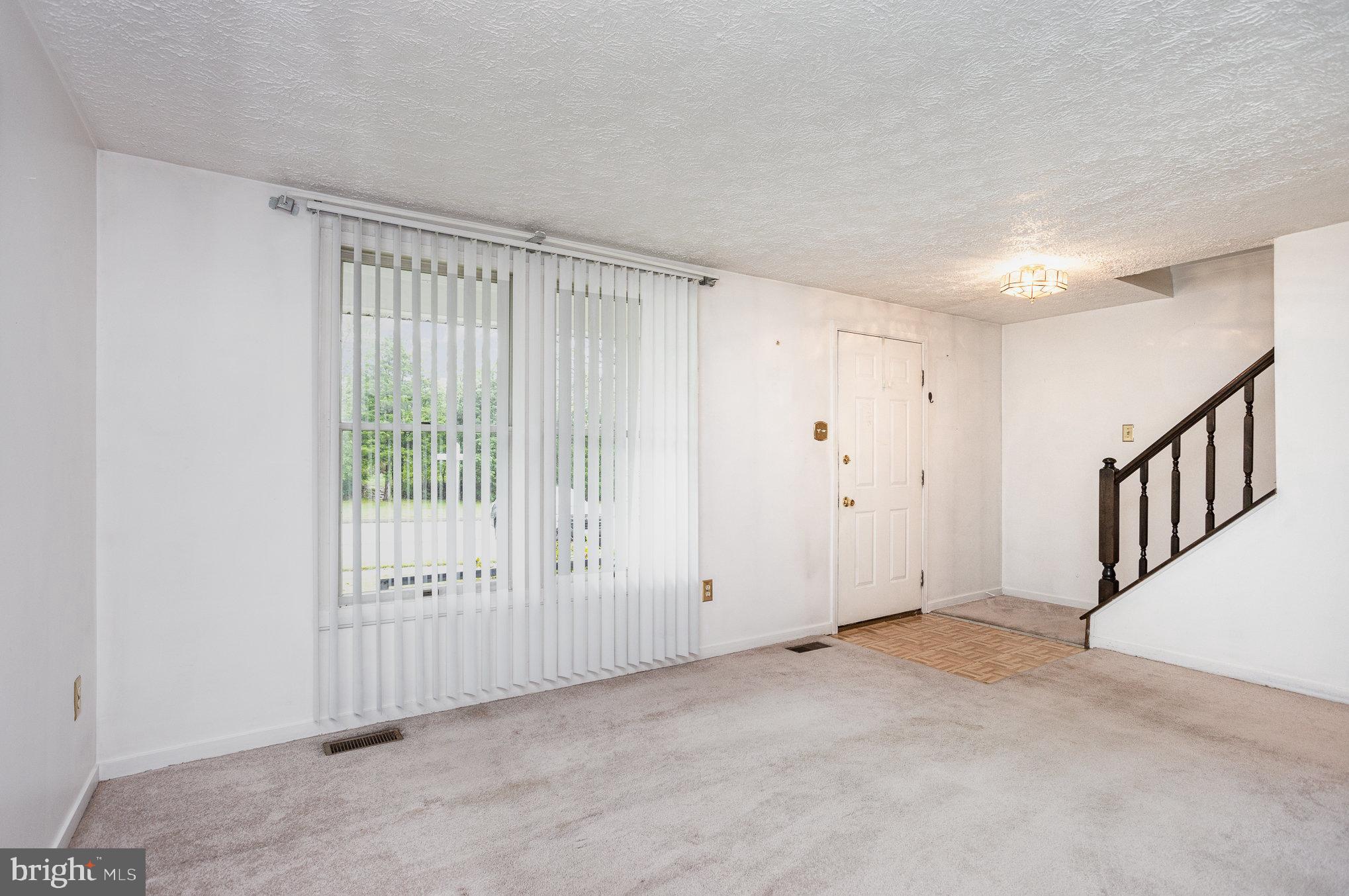 ROSEDALE - Residential