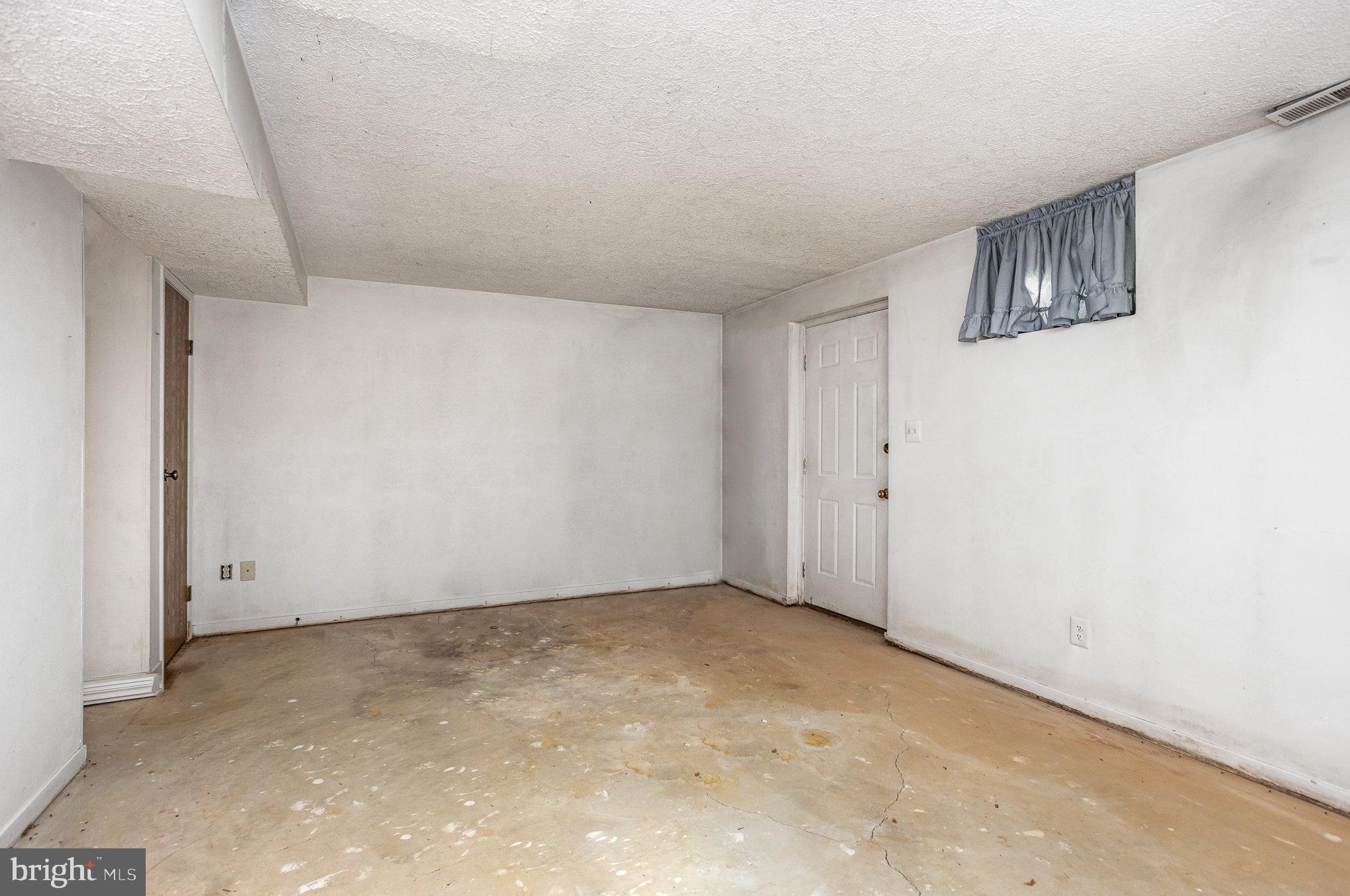 ROSEDALE - Residential