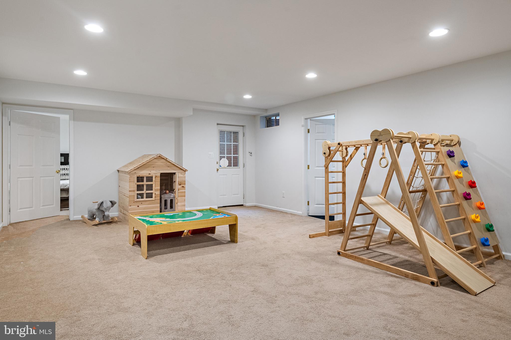 KINGSPORT - Residential