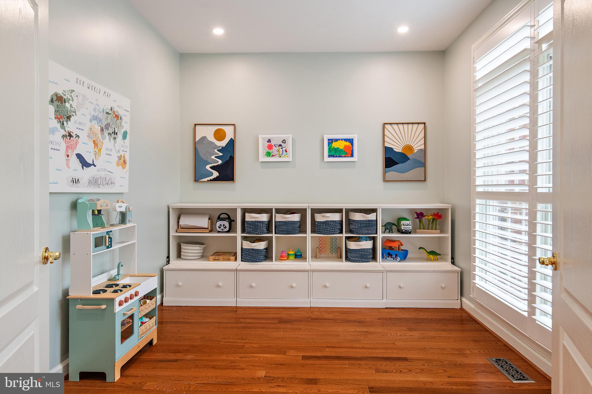 KINGSPORT - Residential