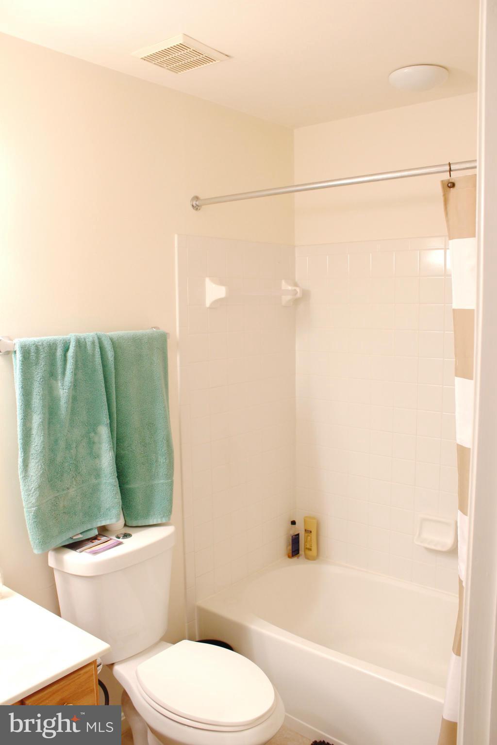 WOODLAND PARK - Residential Lease