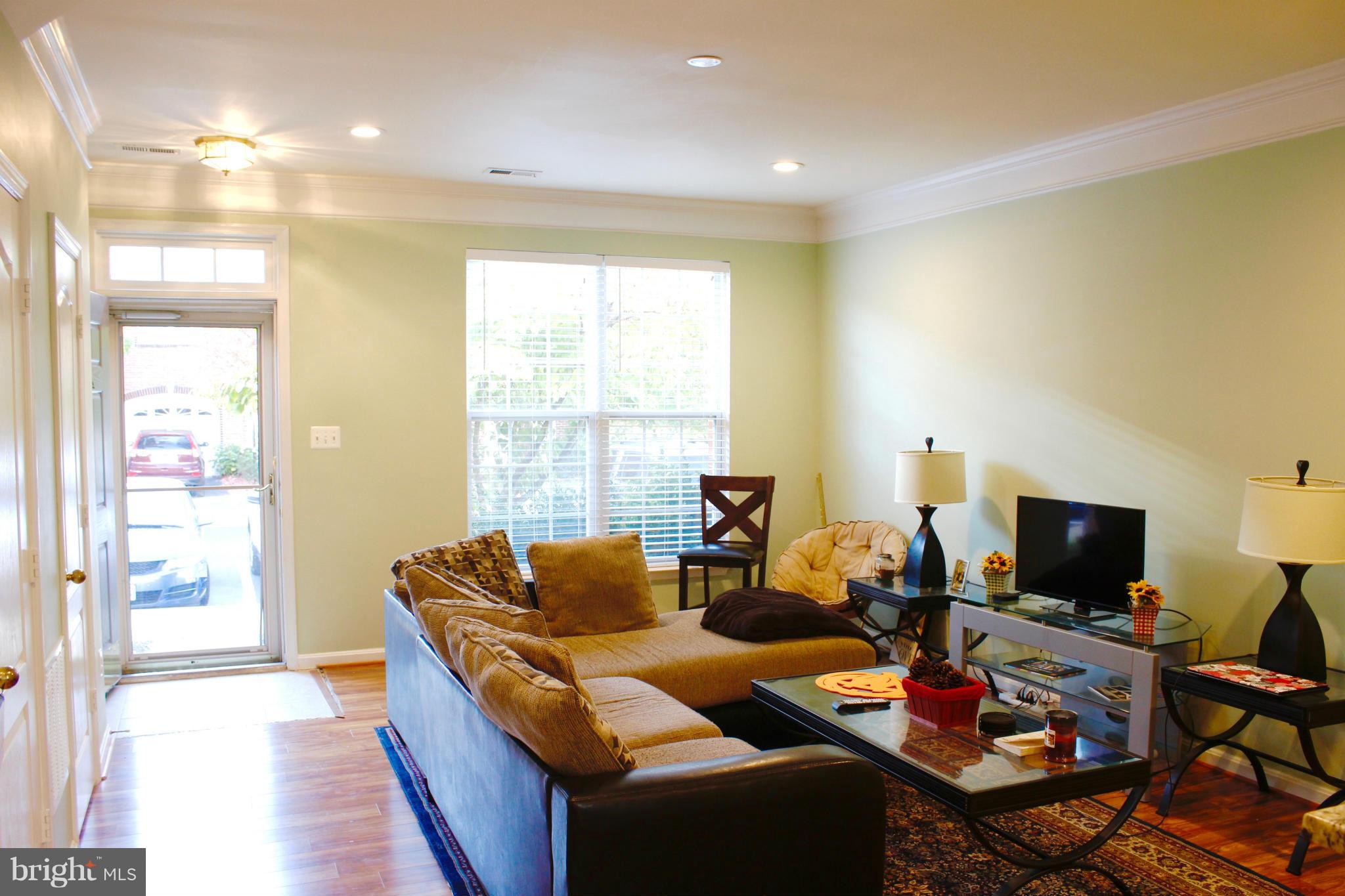 WOODLAND PARK - Residential Lease