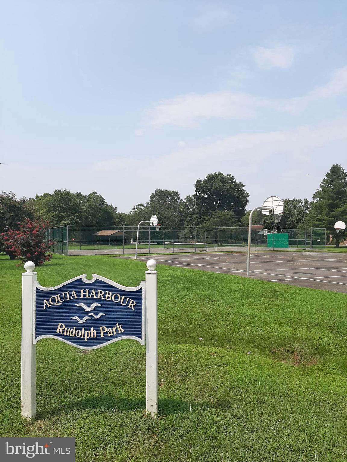 AQUIA HARBOUR - Residential