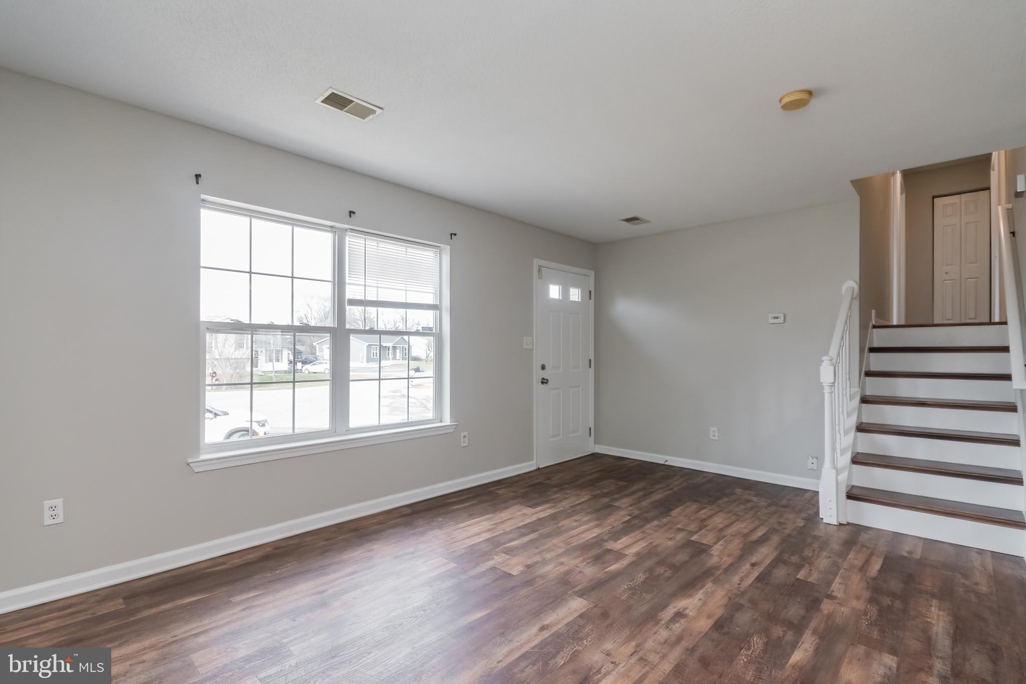 SPRINGFIELD VILLAGE - Residential