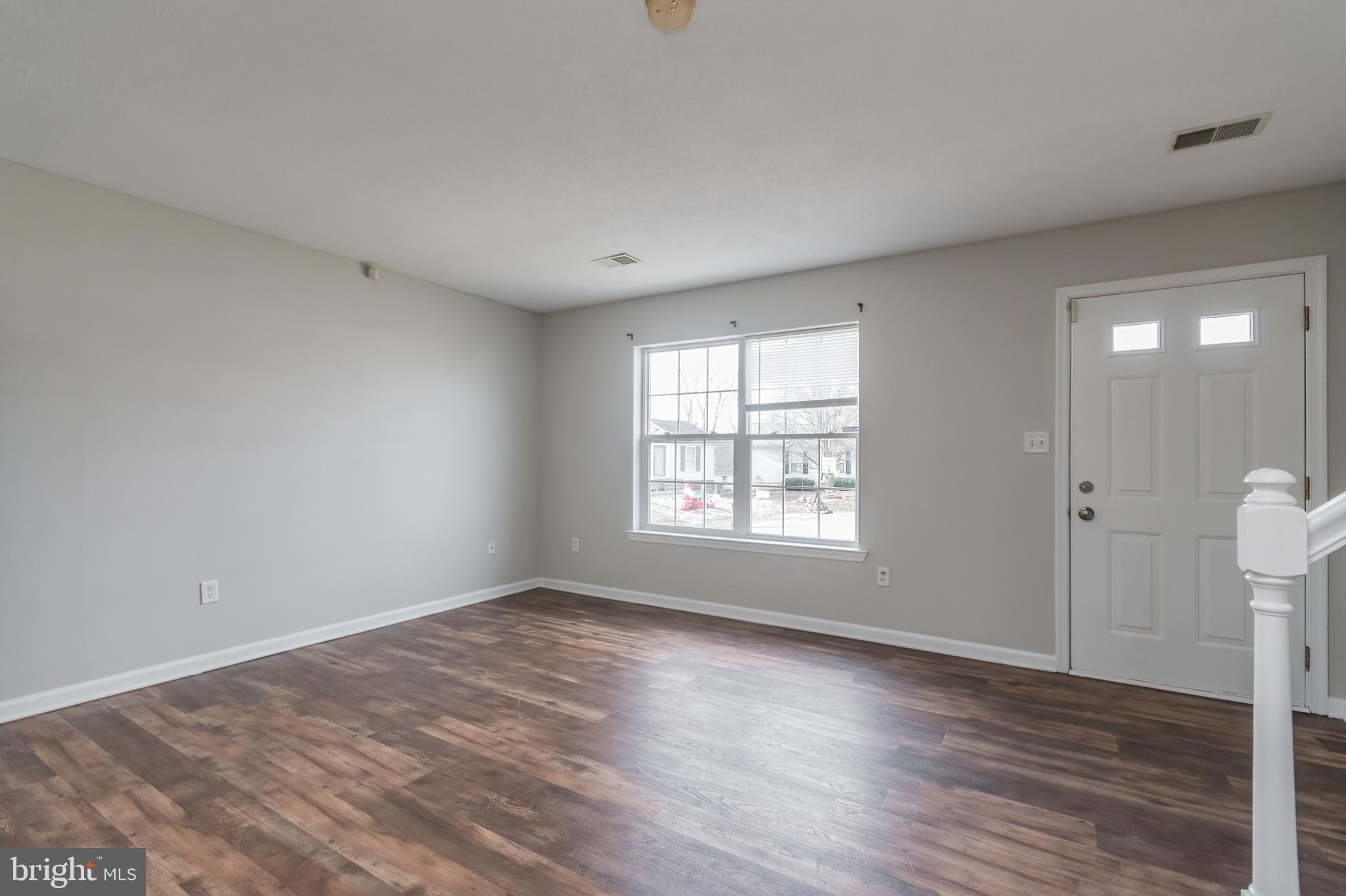 SPRINGFIELD VILLAGE - Residential