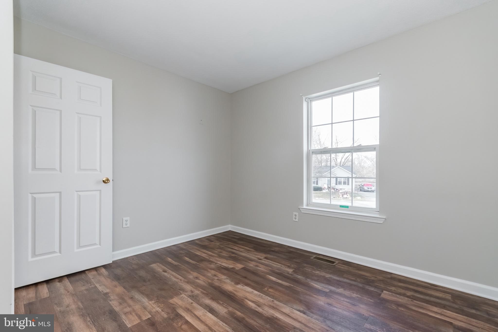 SPRINGFIELD VILLAGE - Residential