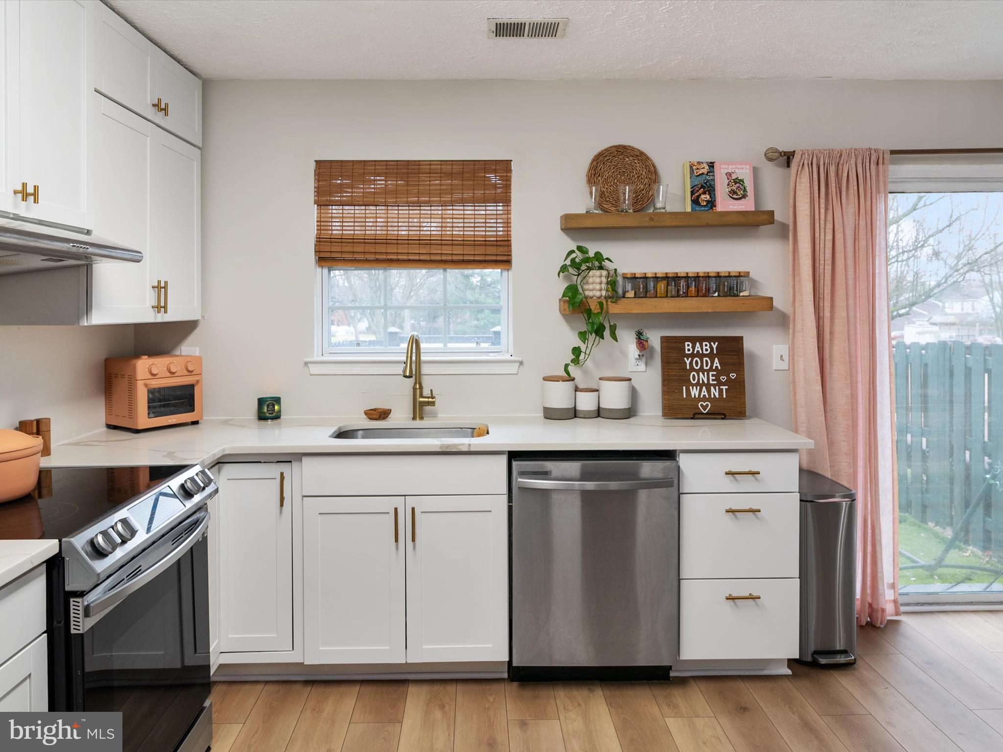 CASTINE - Residential