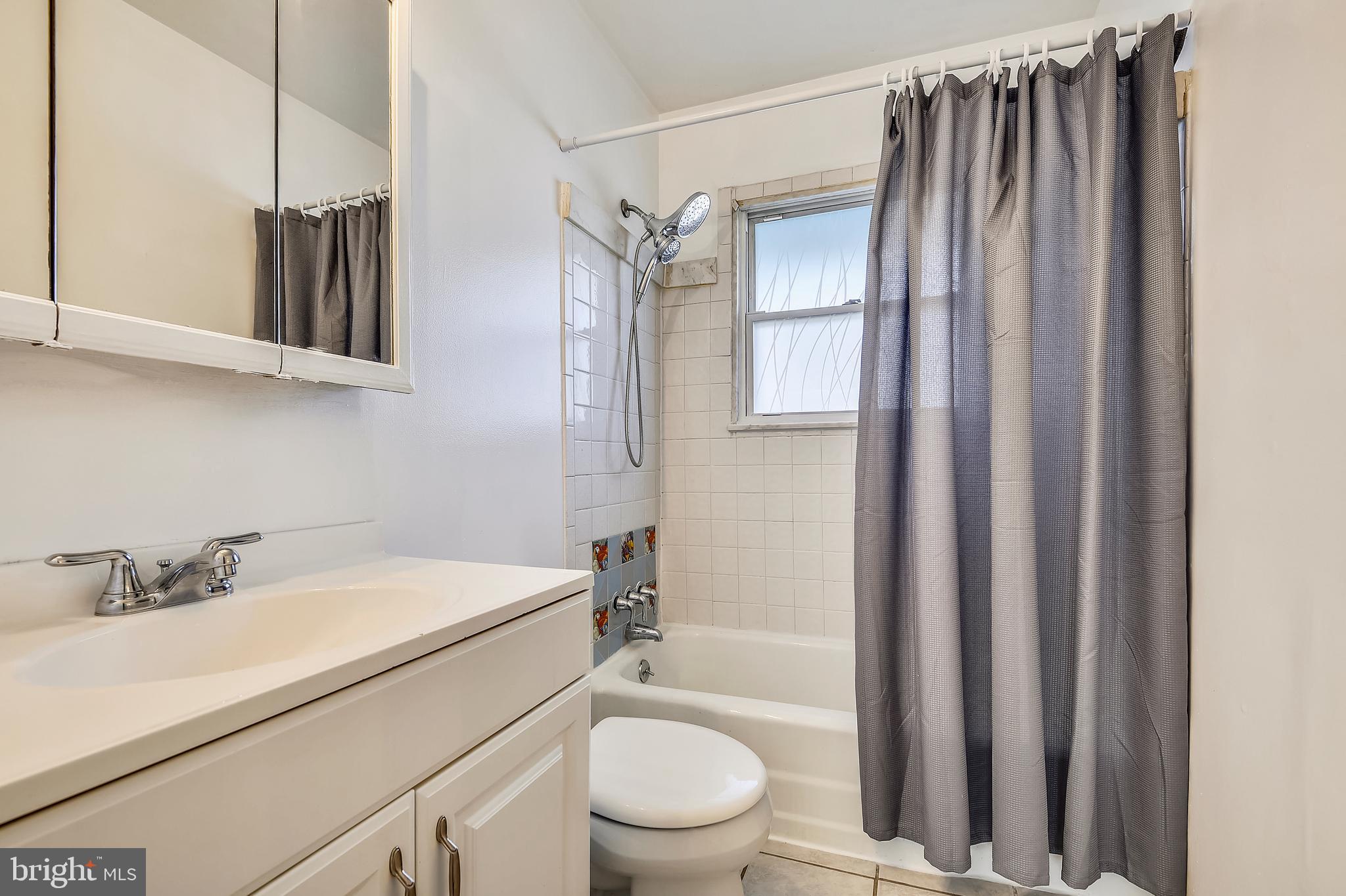 EDGEWOOD MEADOWS - Residential