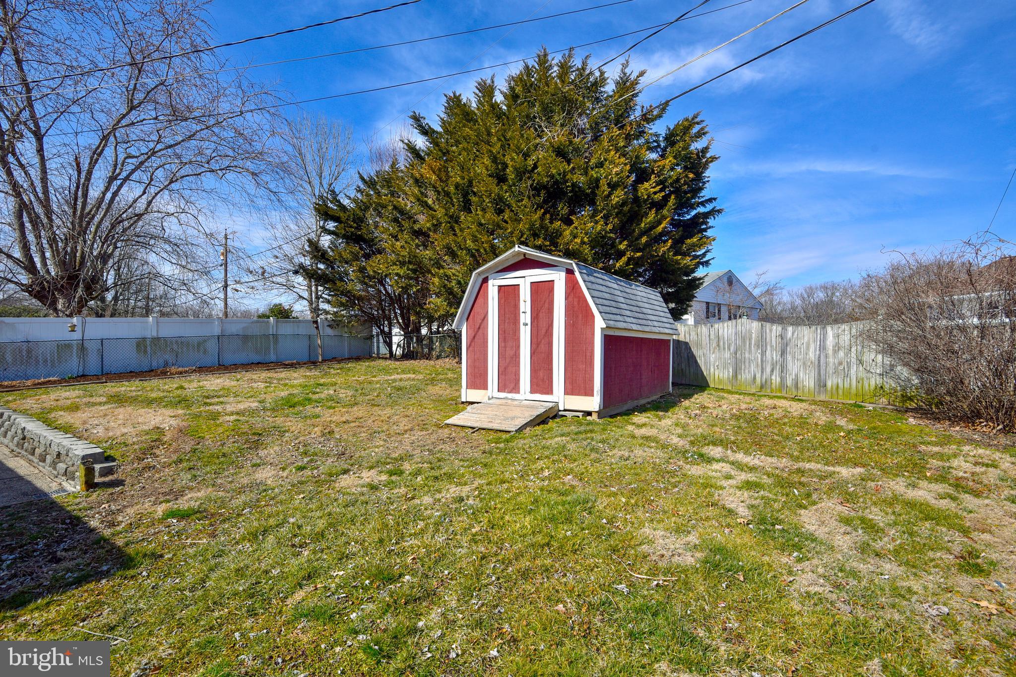 EDGEWOOD MEADOWS - Residential