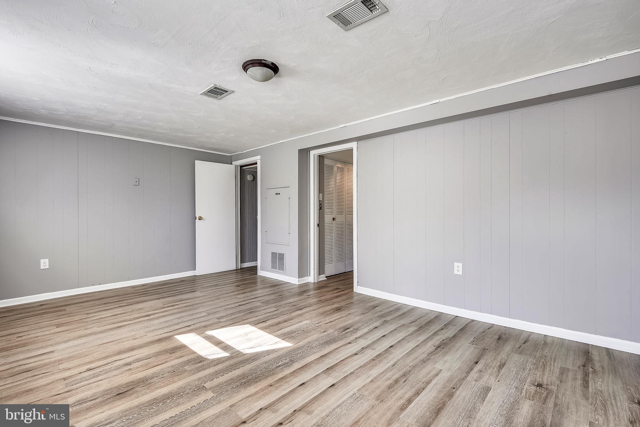 EDGEWOOD MEADOWS - Residential